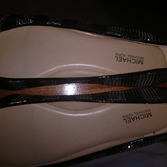 Women's Michael Kors flats - Picture 6 of 6